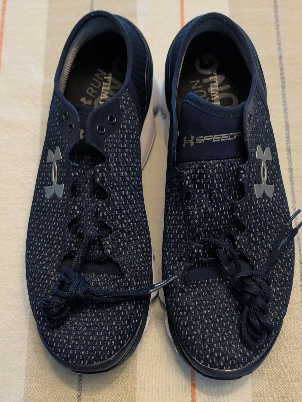 Under Armour Charged 24/7 Low Size 12